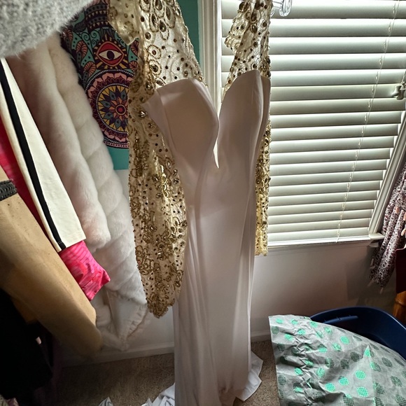 Vienna Prom - Picture 7 of 8